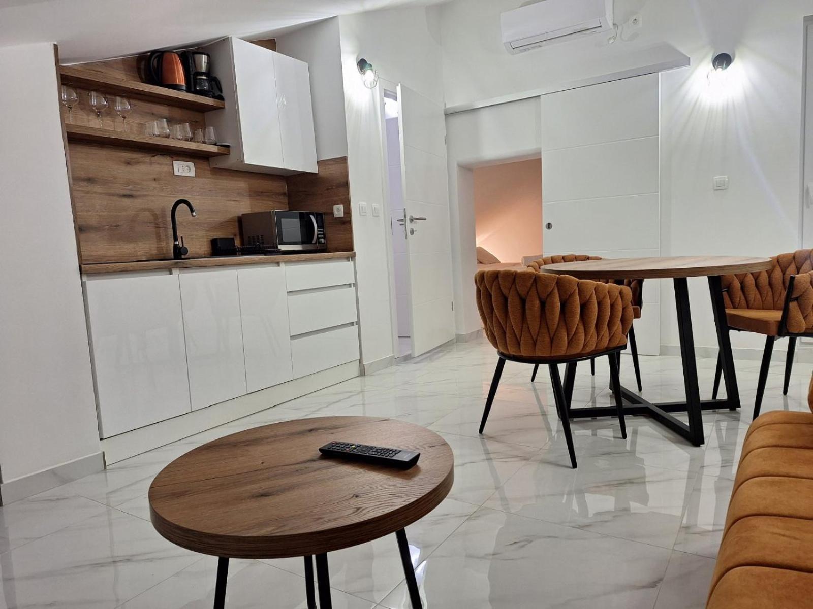 Apartments M&M บัชกา ภายนอก รูปภาพ