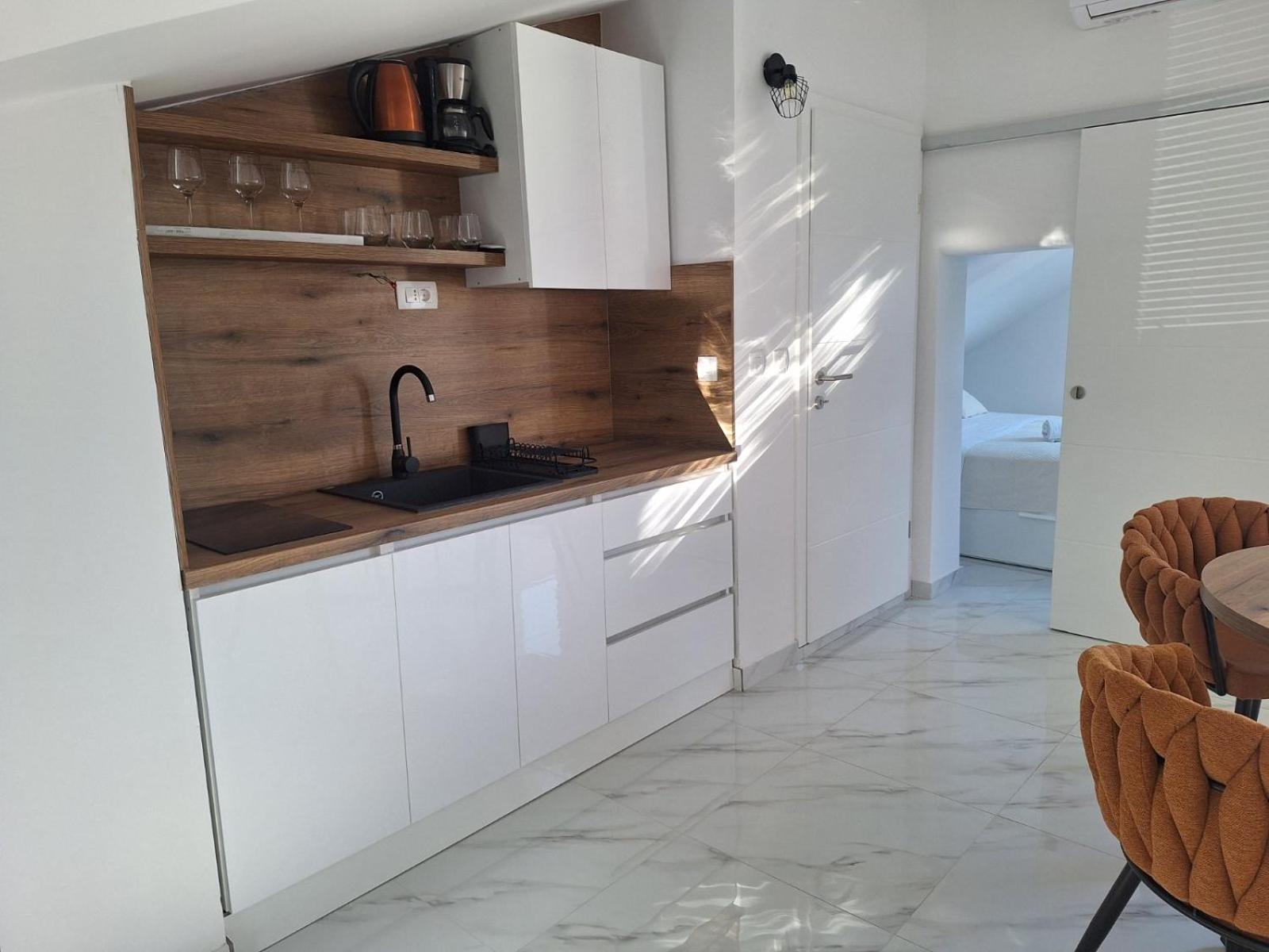 Apartments M&M บัชกา ภายนอก รูปภาพ
